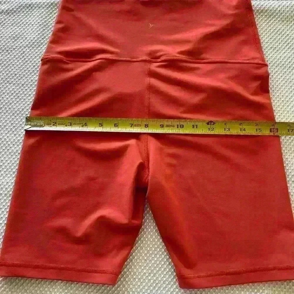 ✨Old Navy active high waist shorts size small red orange - Picture 5 of 6